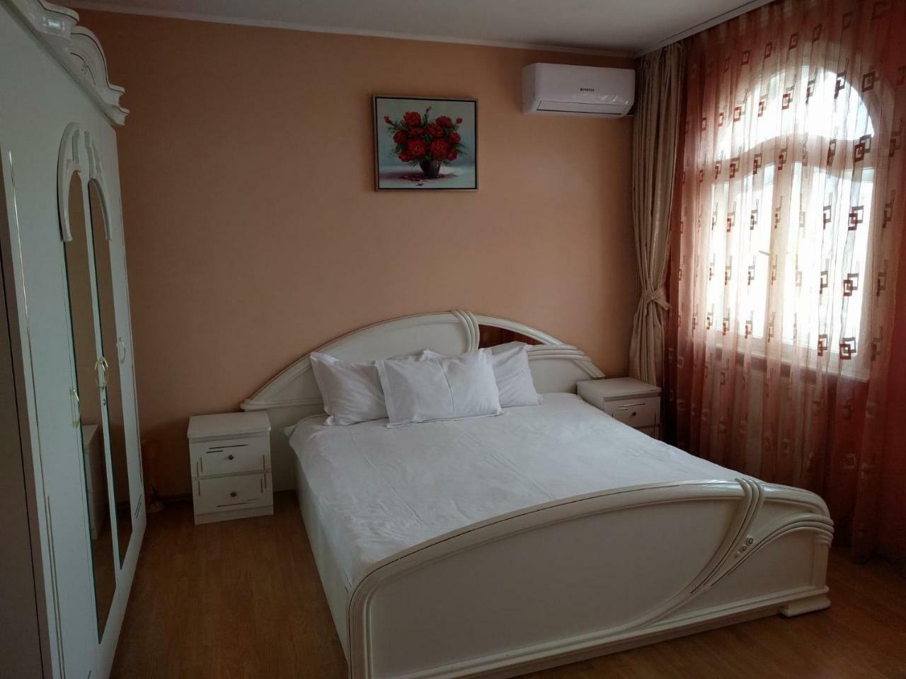 Casa Monica Hotell Băile Felix Exteriör bild